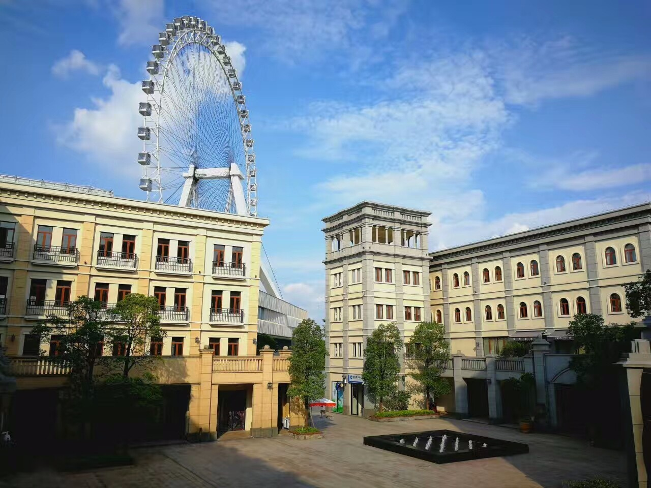 清遠美林湖生態小鎮大家元家園酒店中央空調案例.png 清遠美林湖生態小鎮大家元家園酒店中央空調案例.png